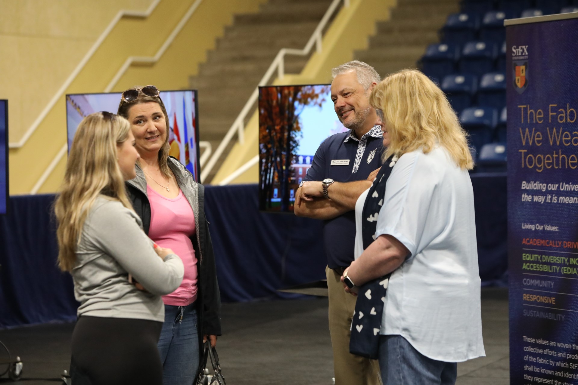 Dr. Andy Hakin and Linda Hakin greet a student and parent at Welcome Day 2023. Dr. Andy Hakin and Linda Hakin greet a student and parent at Welcome Day 2023.