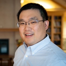 Headshot of Alexander Foo